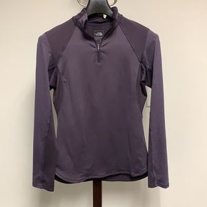 Women’s The North Face 1/4 Zip - Size Medium